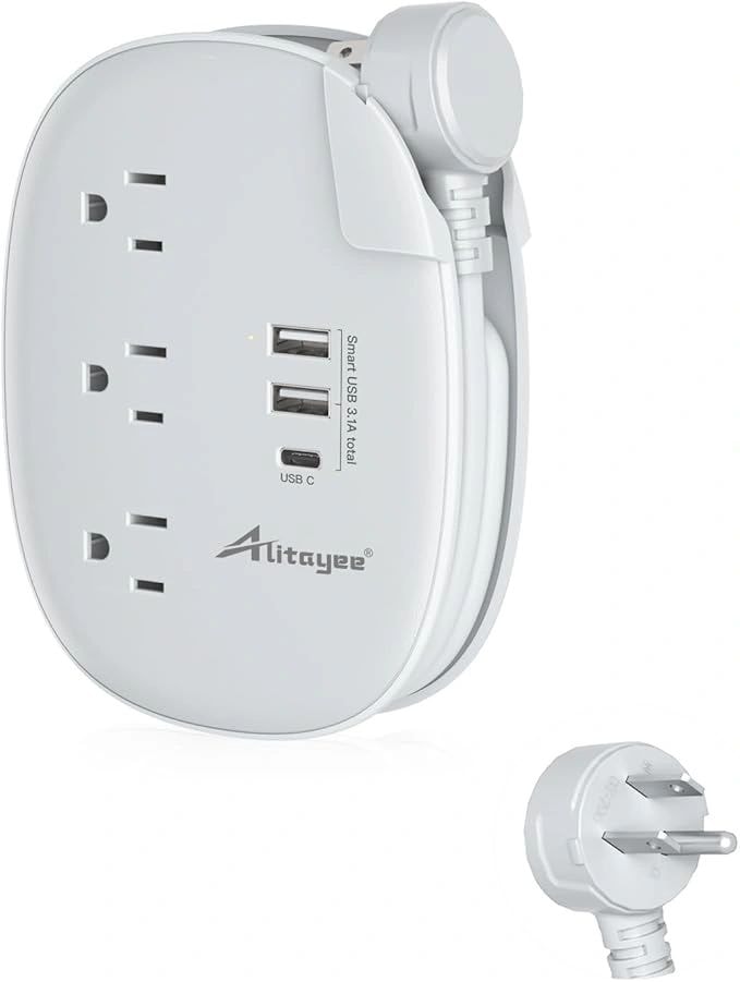 Compact travel power strip with USB ports